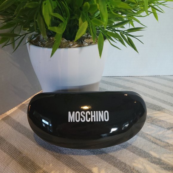 Moschino Sunglasses - Picture 2 of 13